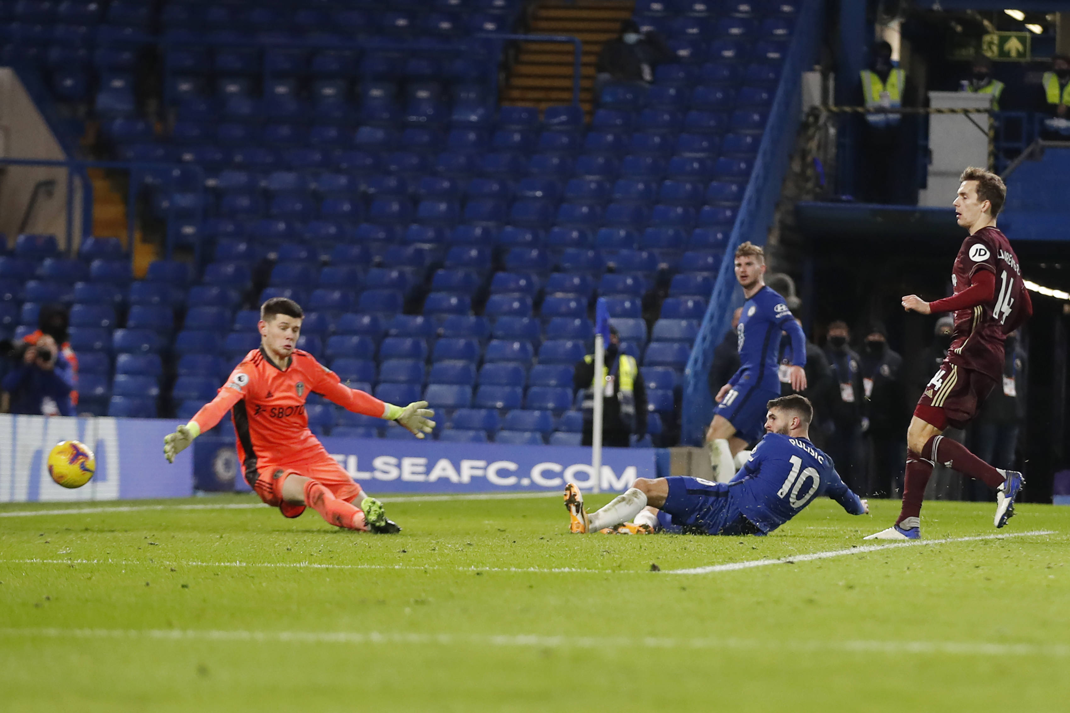 媒體報道：奧爾莫將選擇羅貝托的20號巴薩球衣.