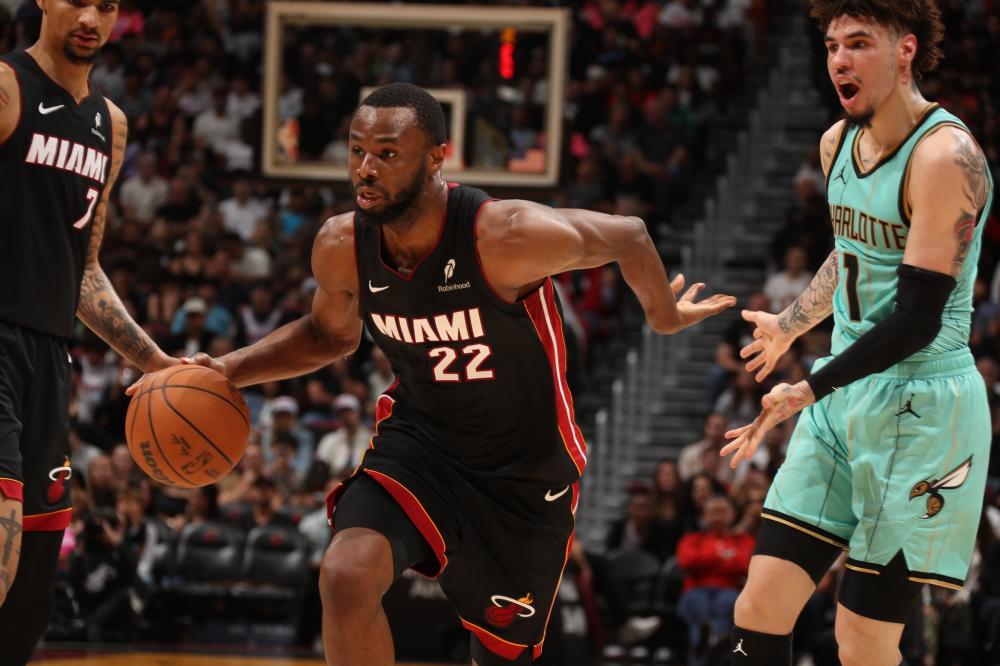 NBA榜眼秀退出欧锦赛,赛季前景不明